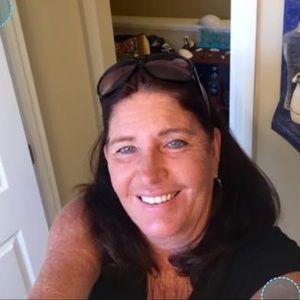 Meet your Posher, Sandy